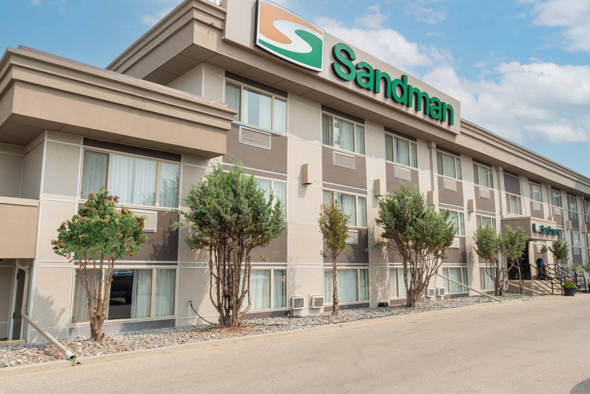 Sandman Hotel Edmonton West Esterno foto